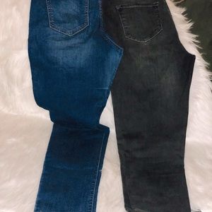 🚨🎊2 Old Navy JEANS 🎊🚨